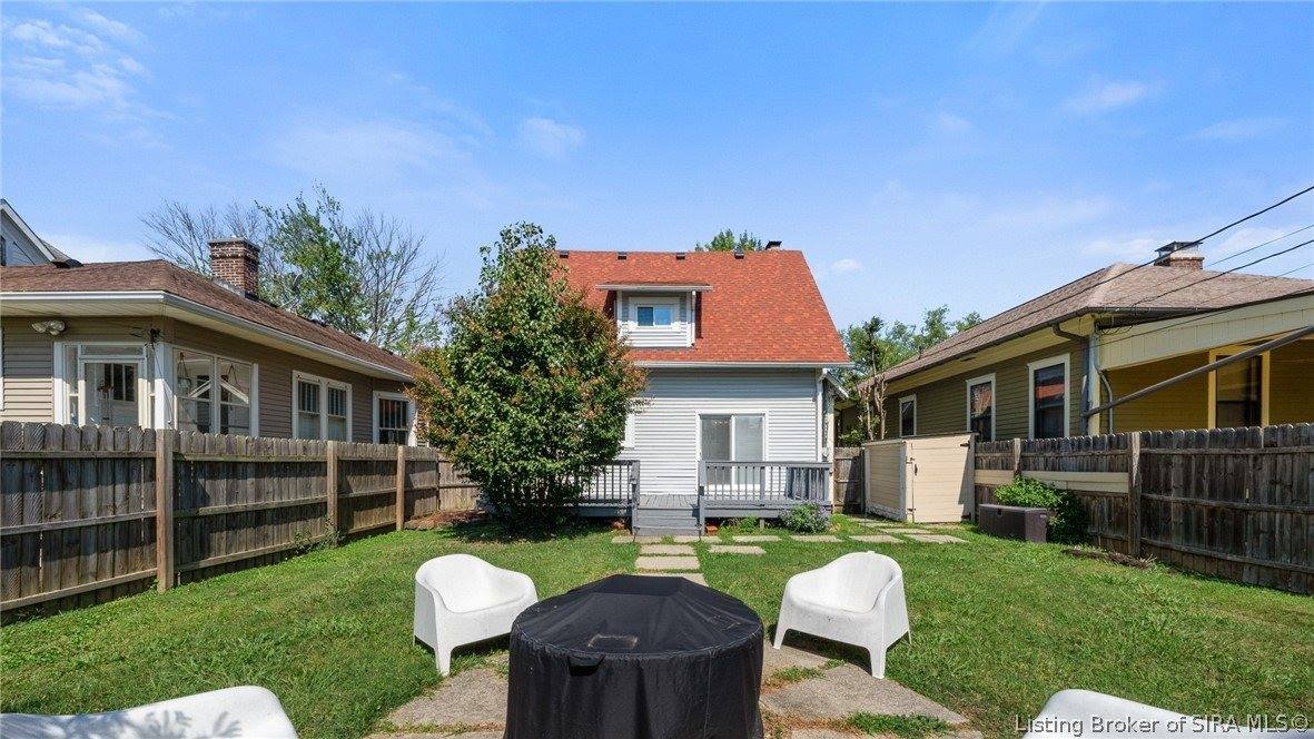 1602 Shelby Place, New Albany, IN 47150