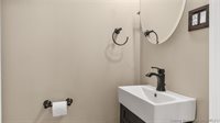1602 Shelby Place, New Albany, IN 47150