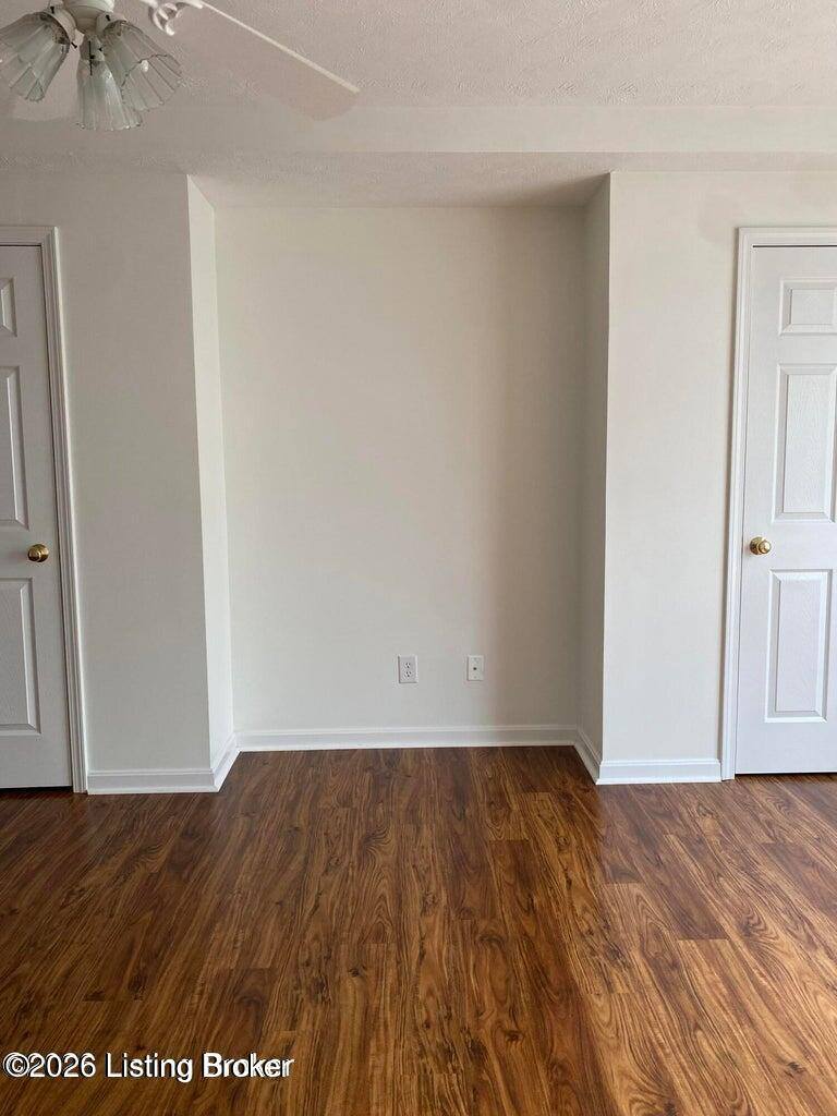 11305 Ridge Lake Dr, Louisville, KY 40272