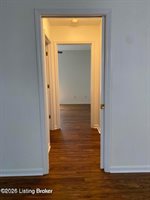 11305 Ridge Lake Dr, Louisville, KY 40272