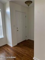 11305 Ridge Lake Dr, Louisville, KY 40272