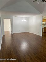 11305 Ridge Lake Dr, Louisville, KY 40272