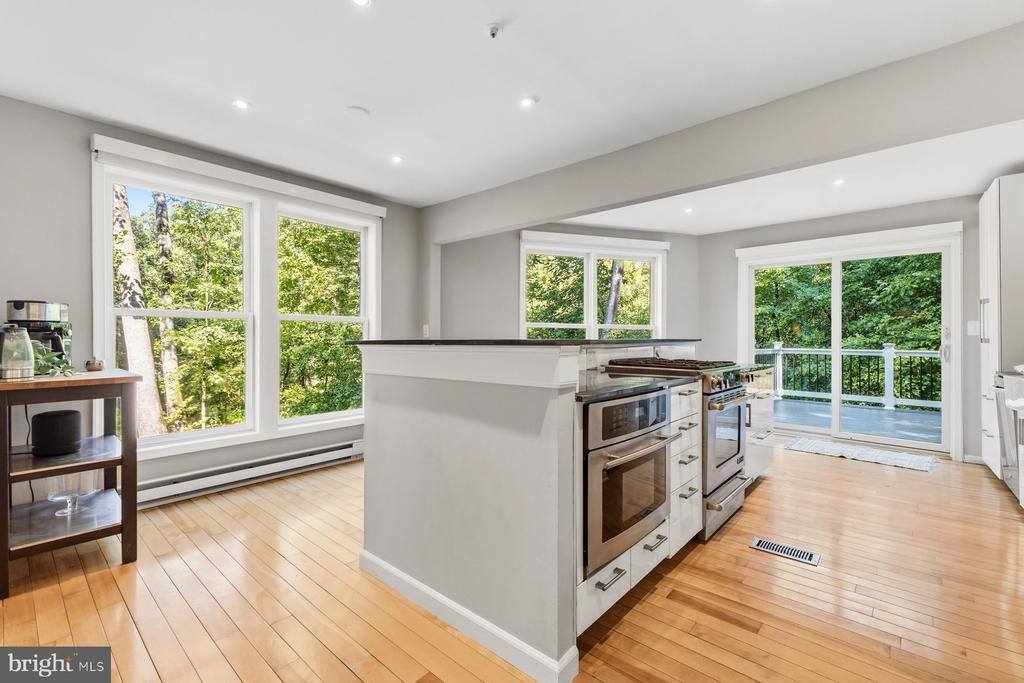 13911 Piscataway Drive, Fort Washington, MD 20744