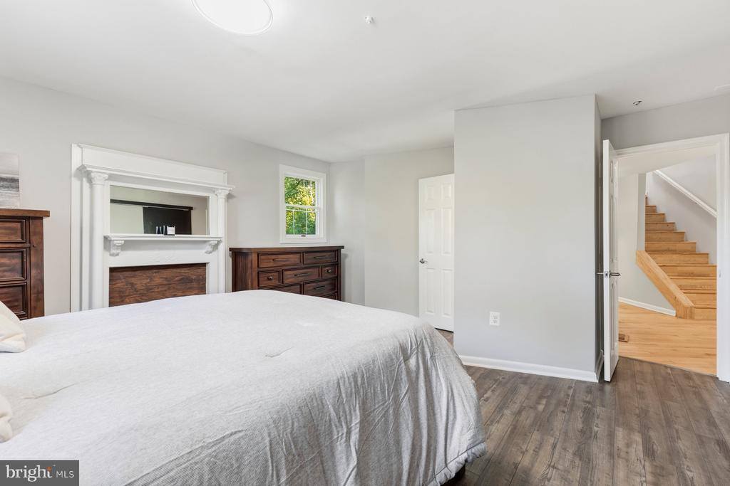 13911 Piscataway Drive, Fort Washington, MD 20744