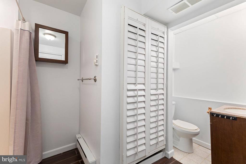 13911 Piscataway Drive, Fort Washington, MD 20744