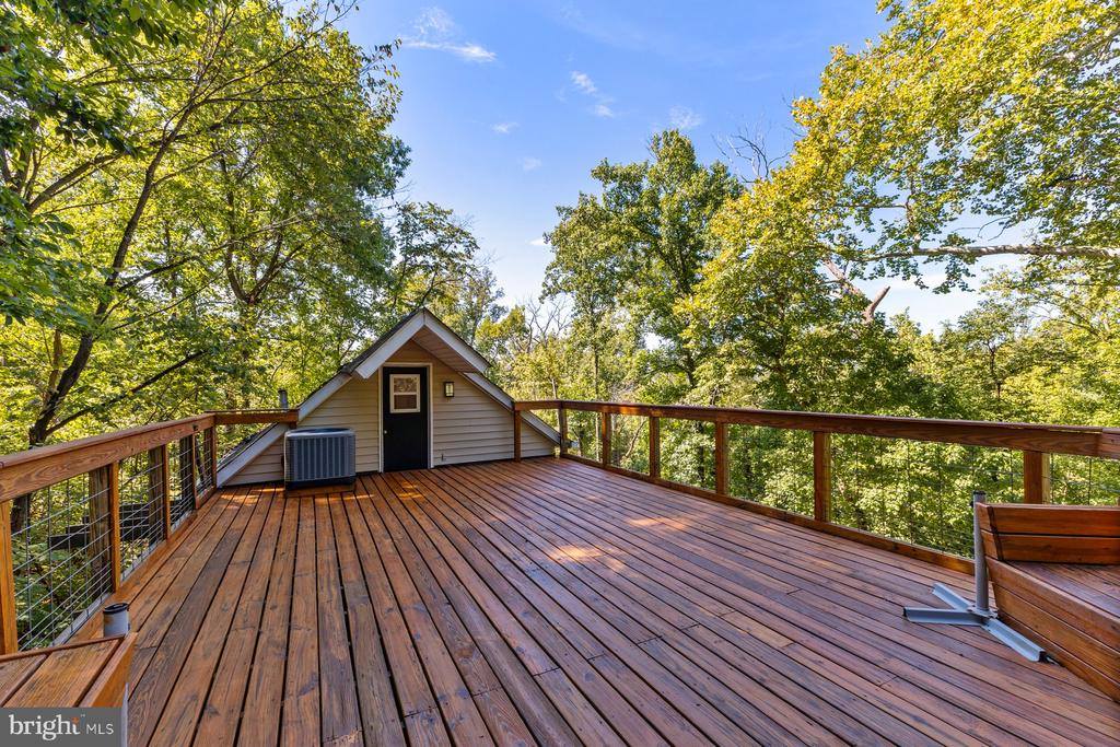 13911 Piscataway Drive, Fort Washington, MD 20744
