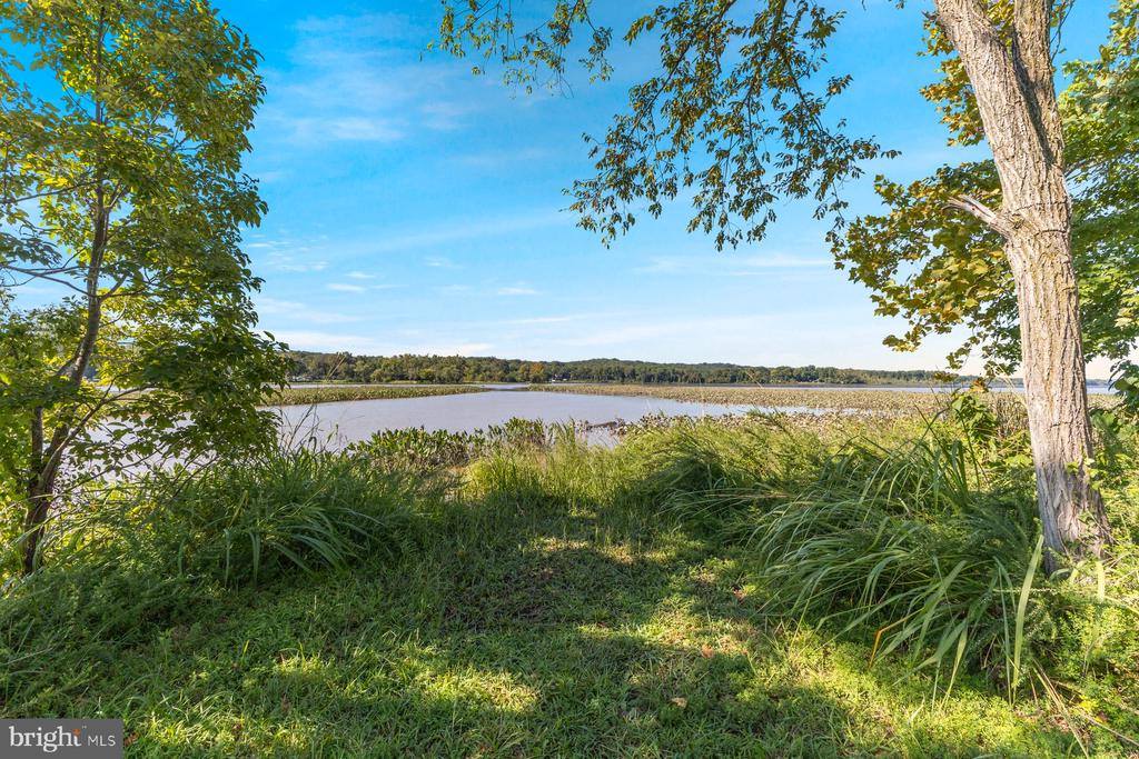 13911 Piscataway Drive, Fort Washington, MD 20744
