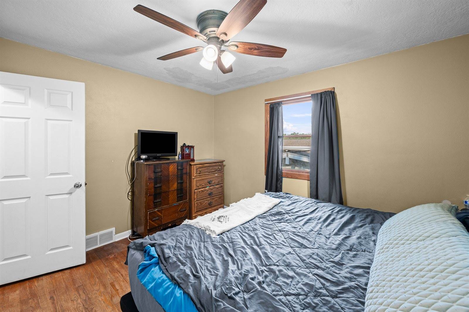 3140 11th Avenue, Moline, IL 61265