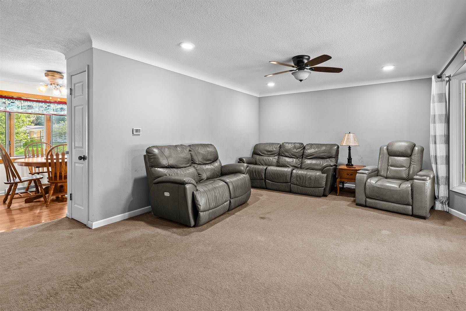3140 11th Avenue, Moline, IL 61265