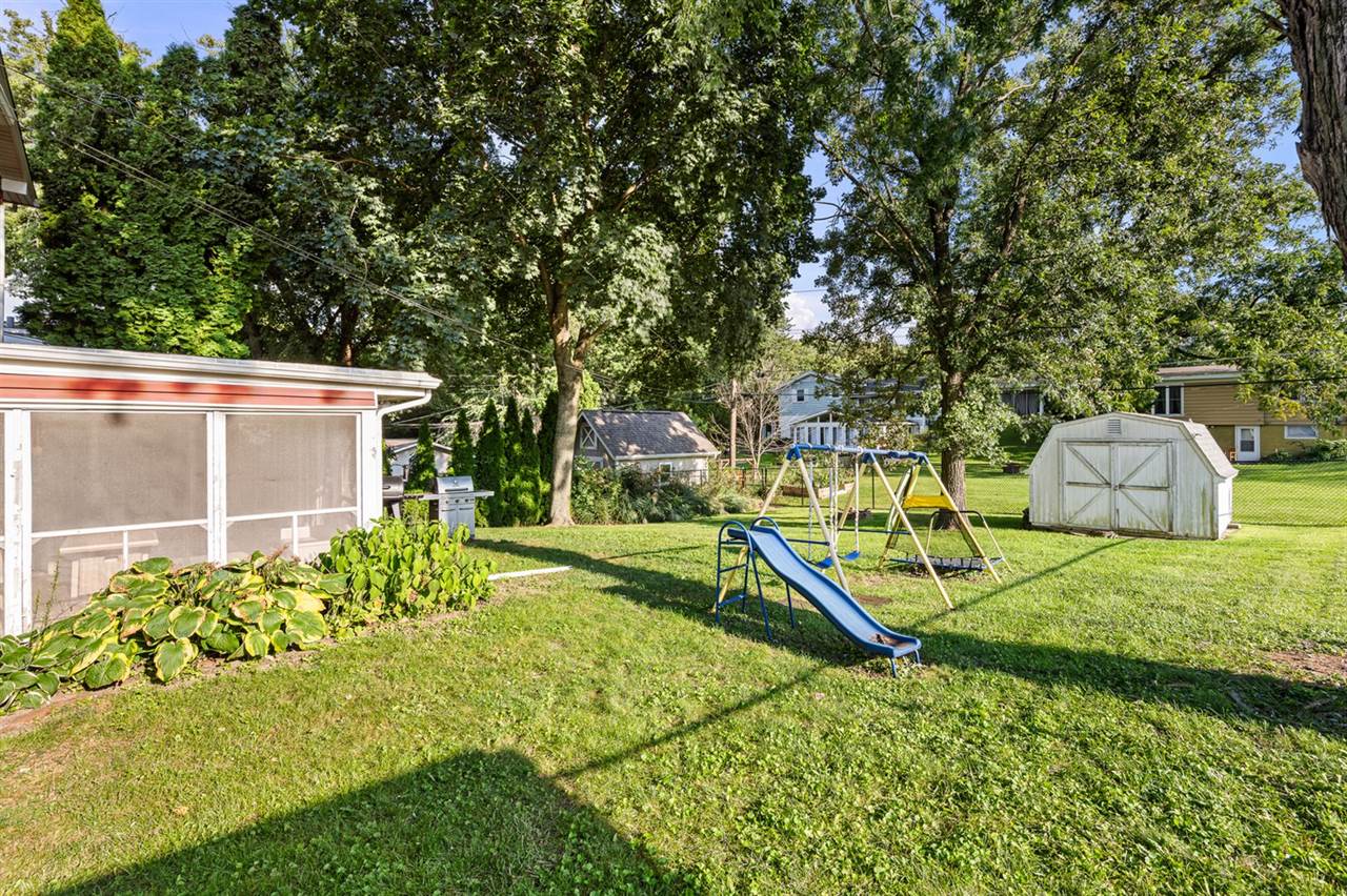 3140 11th Avenue, Moline, IL 61265