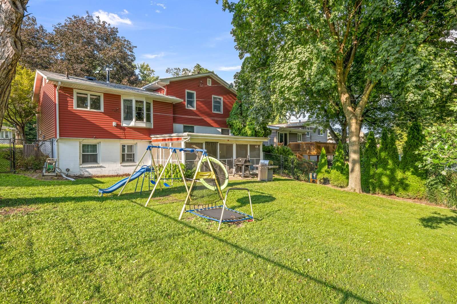 3140 11th Avenue, Moline, IL 61265