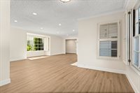 681 S. Orange Grove #3, Pasadena, CA 91105