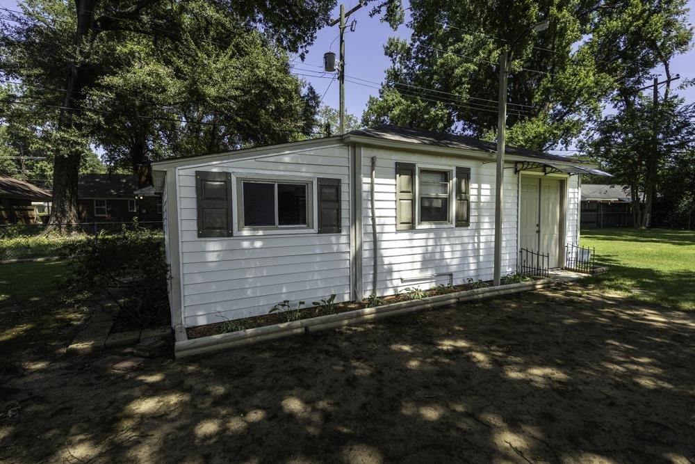 5044 Whitewater Cv, Memphis, TN 38117