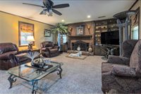 5044 Whitewater Cv, Memphis, TN 38117