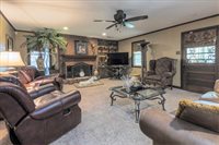 5044 Whitewater Cv, Memphis, TN 38117