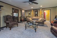 5044 Whitewater Cv, Memphis, TN 38117