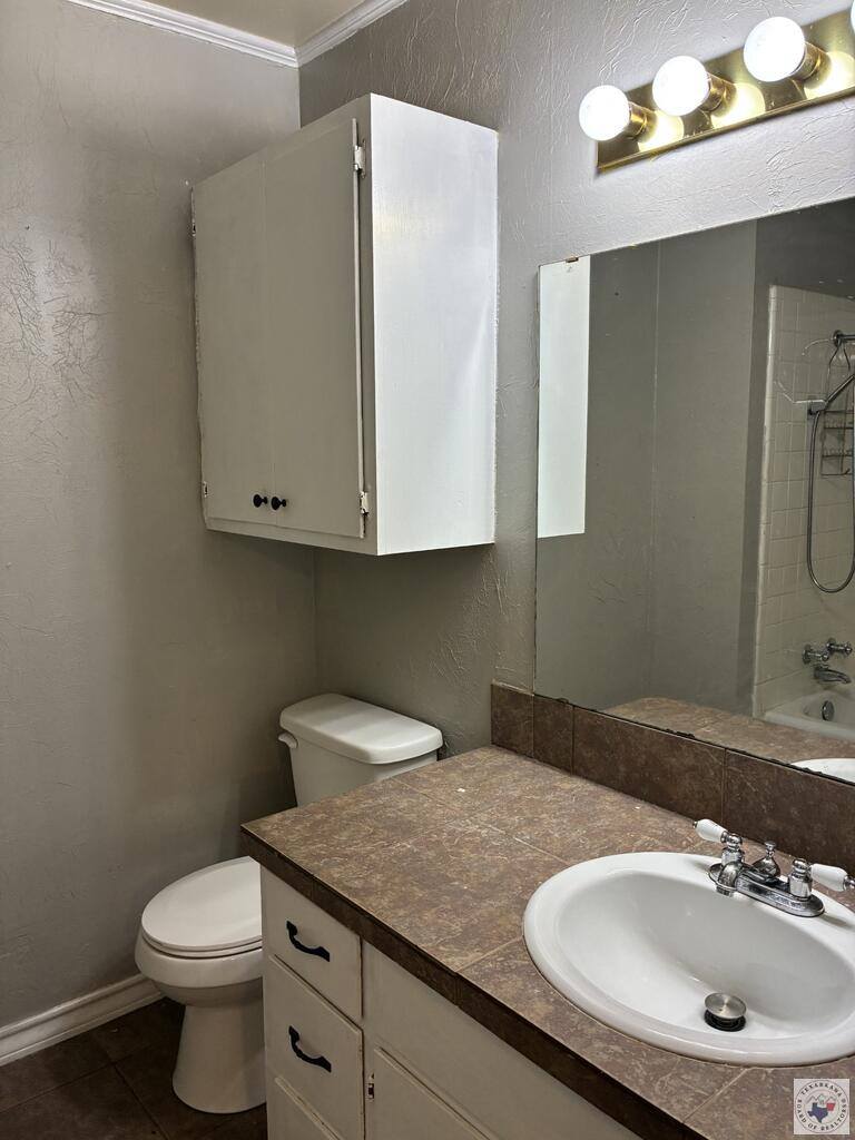 100 East Walters Blvd, New Boston, TX 75570