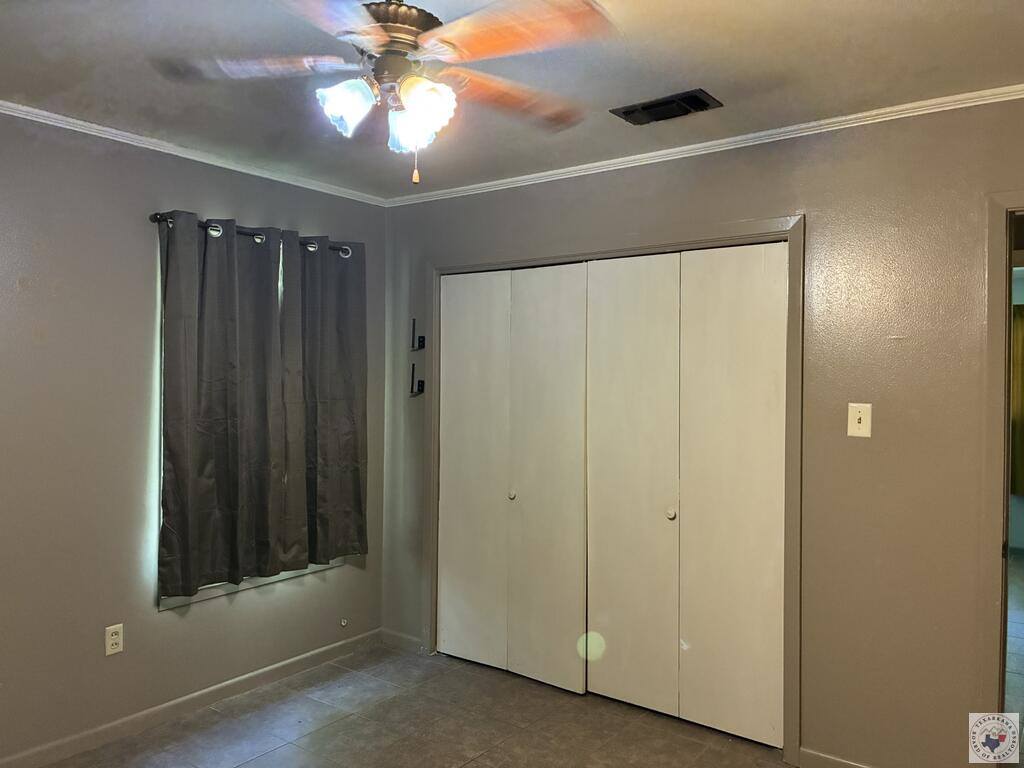 100 East Walters Blvd, New Boston, TX 75570