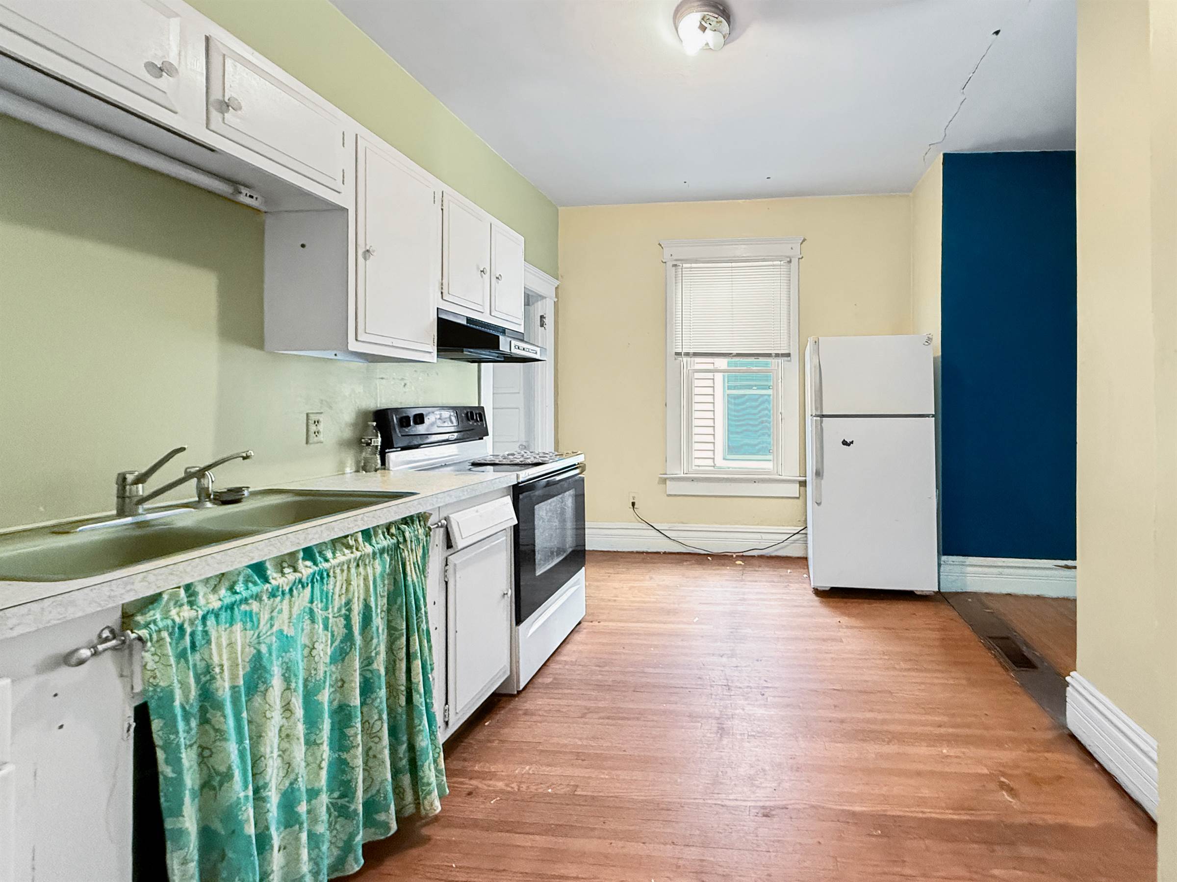 1229 S 8th, Terre Haute, IN 47802
