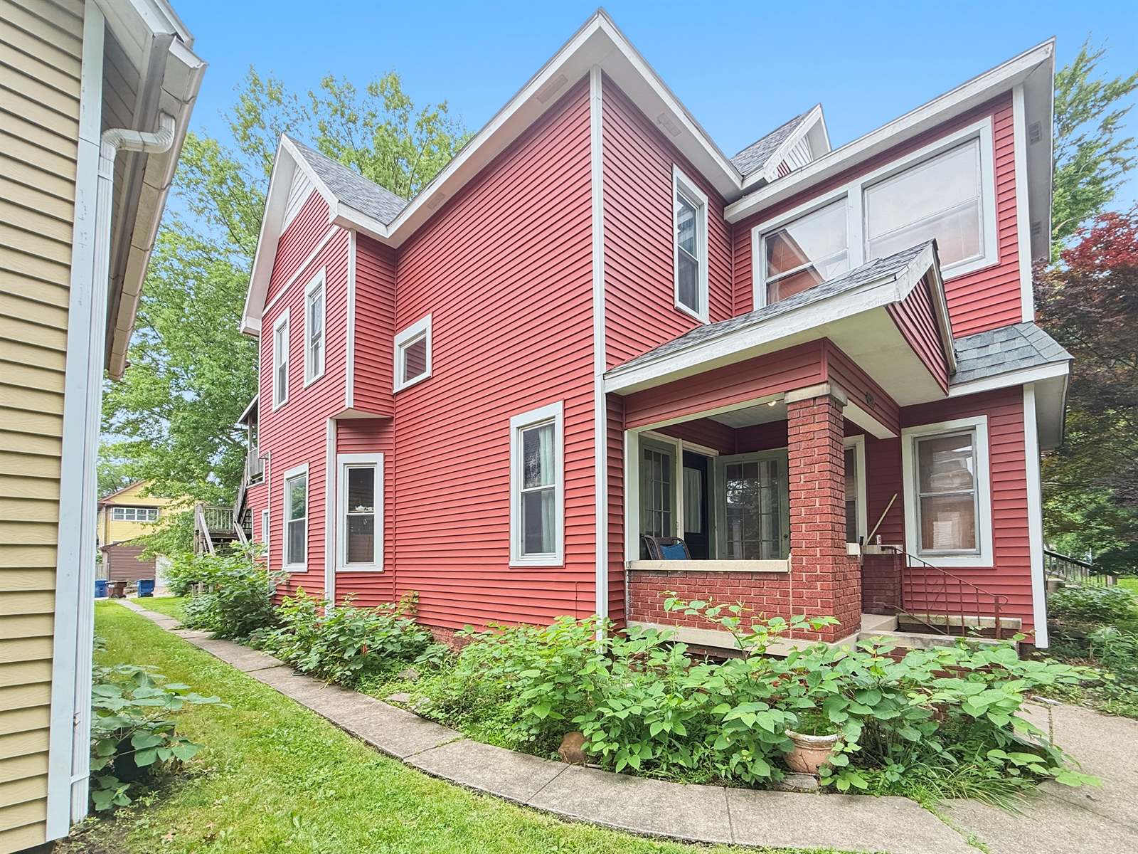 1229 S 8th, Terre Haute, IN 47802