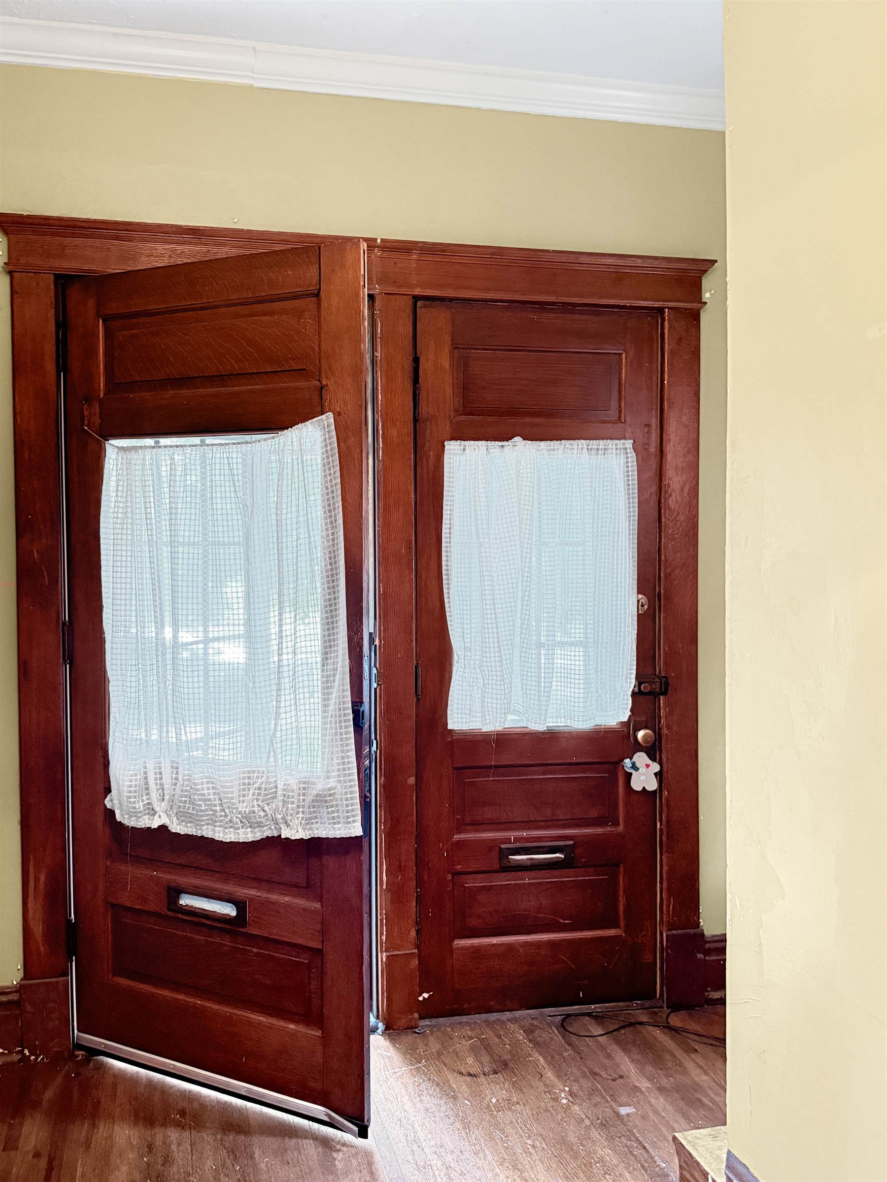1229 S 8th, Terre Haute, IN 47802