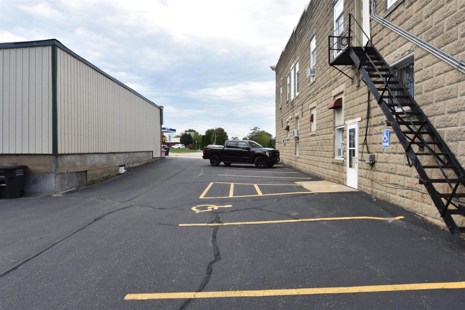100 North Water Street, Lake Mills, WI 53551