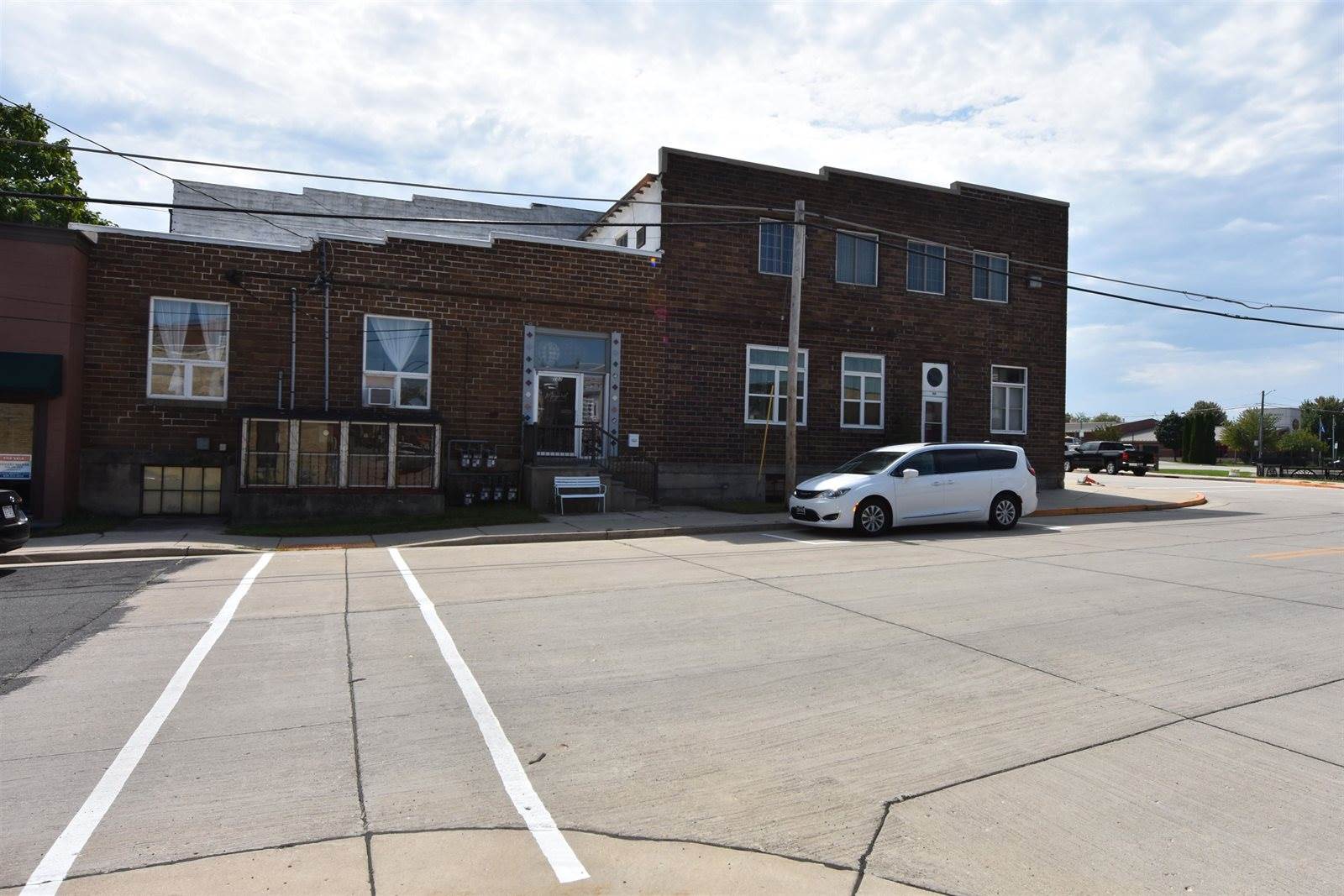 100 North Water Street, Lake Mills, WI 53551