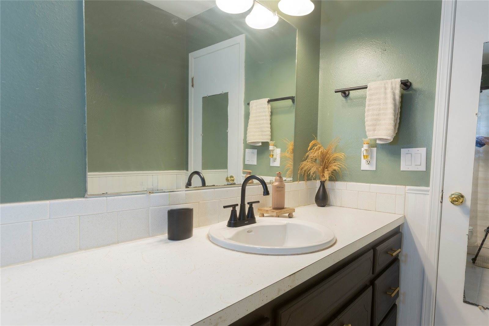 395 Buchanan Avenue, Krebs, OK 74554