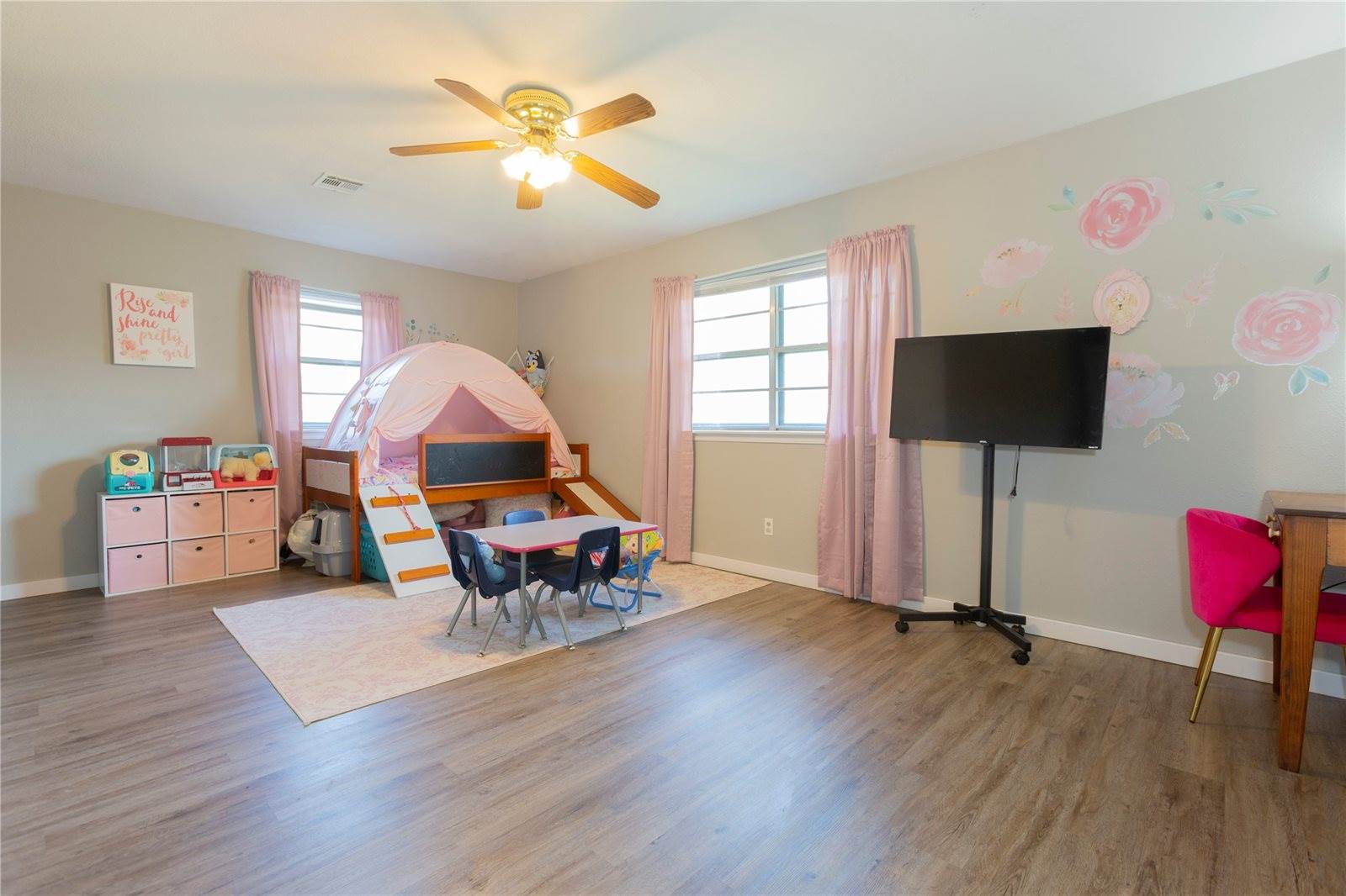 395 Buchanan Avenue, Krebs, OK 74554