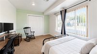 9205 S Chicago RD, Oak Creek, WI 53154