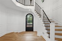 425 North River Oaks Rd, Memphis, TN 38120