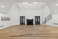 425 North River Oaks Rd, Memphis, TN 38120