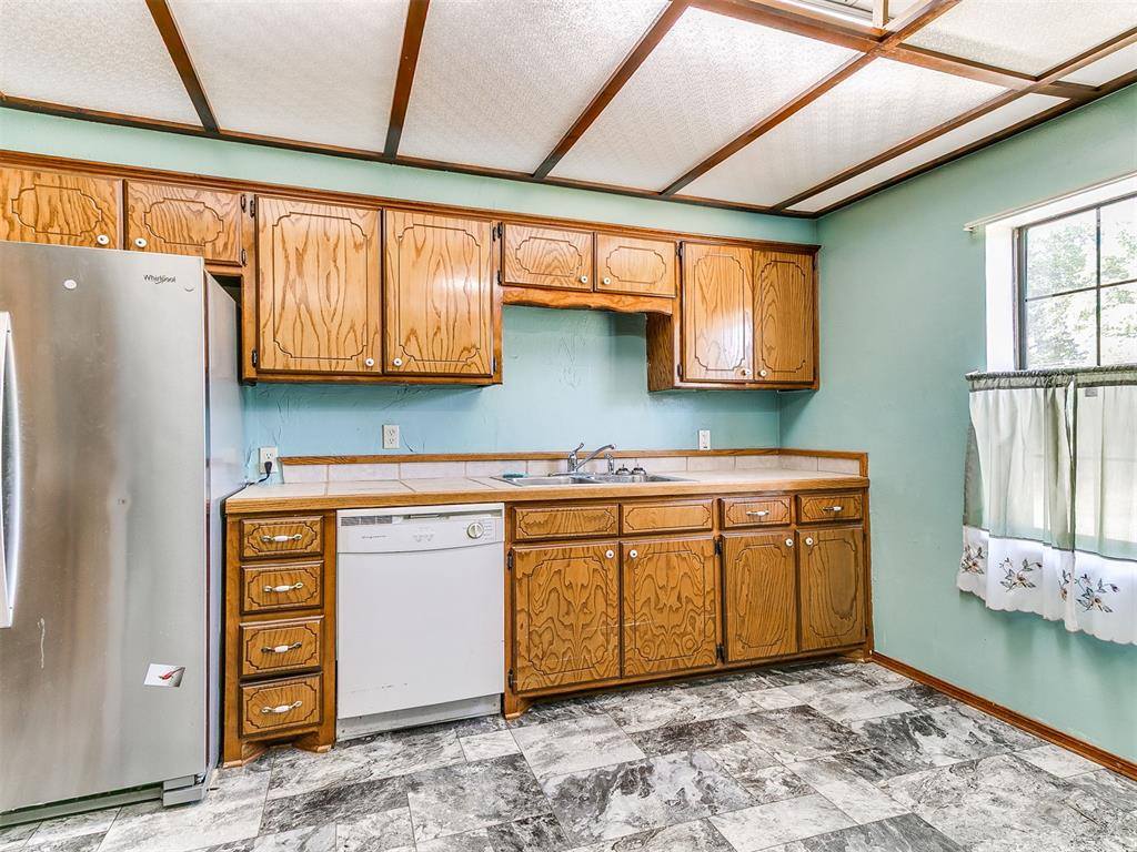 502 South Pottenger Avenue, Shawnee, OK 74801