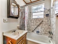 502 South Pottenger Avenue, Shawnee, OK 74801