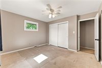 6830 NW Cross Road, Parkville, MO 64152