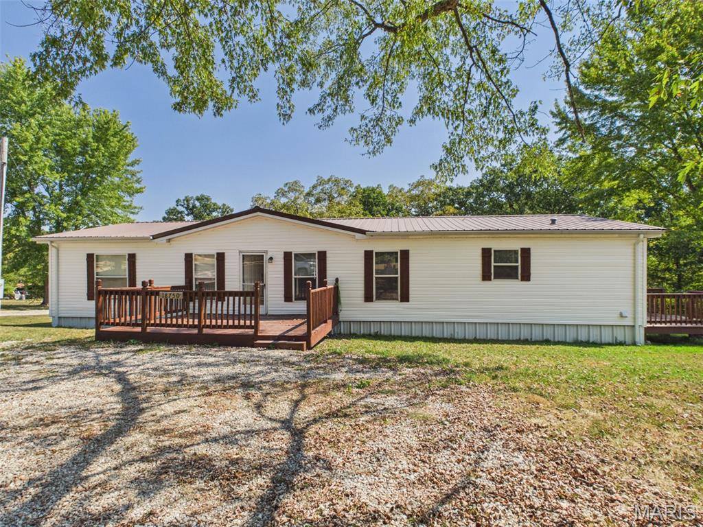 18750 Highway 17, Crocker, MO 65452