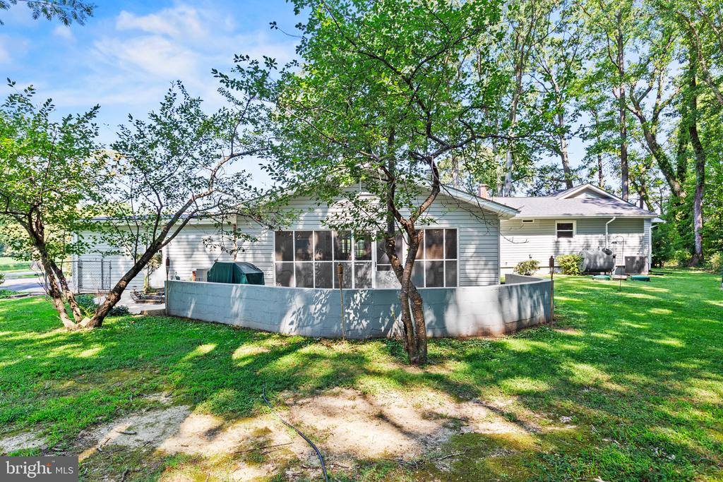 45059 Nolan Court, Hollywood, MD 20636