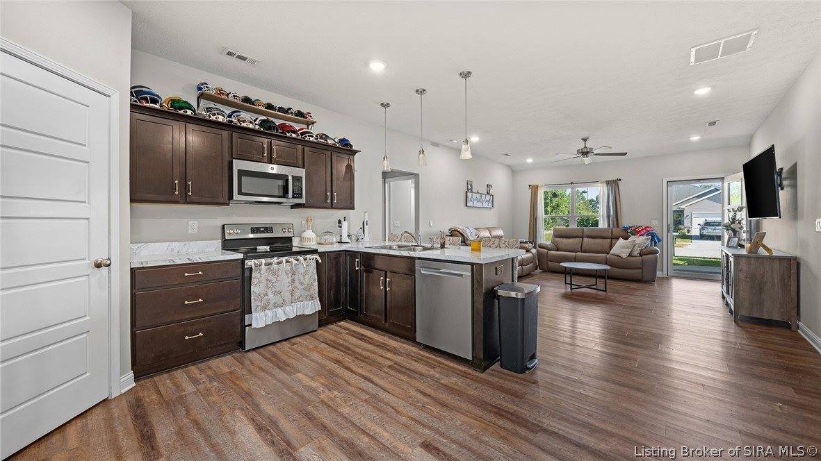 5715 Greenland Pass Drive, Memphis, IN 47143