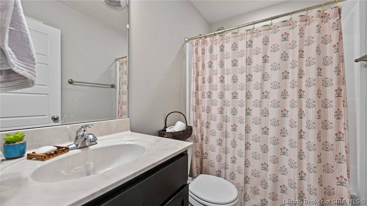 5715 Greenland Pass Drive, Memphis, IN 47143
