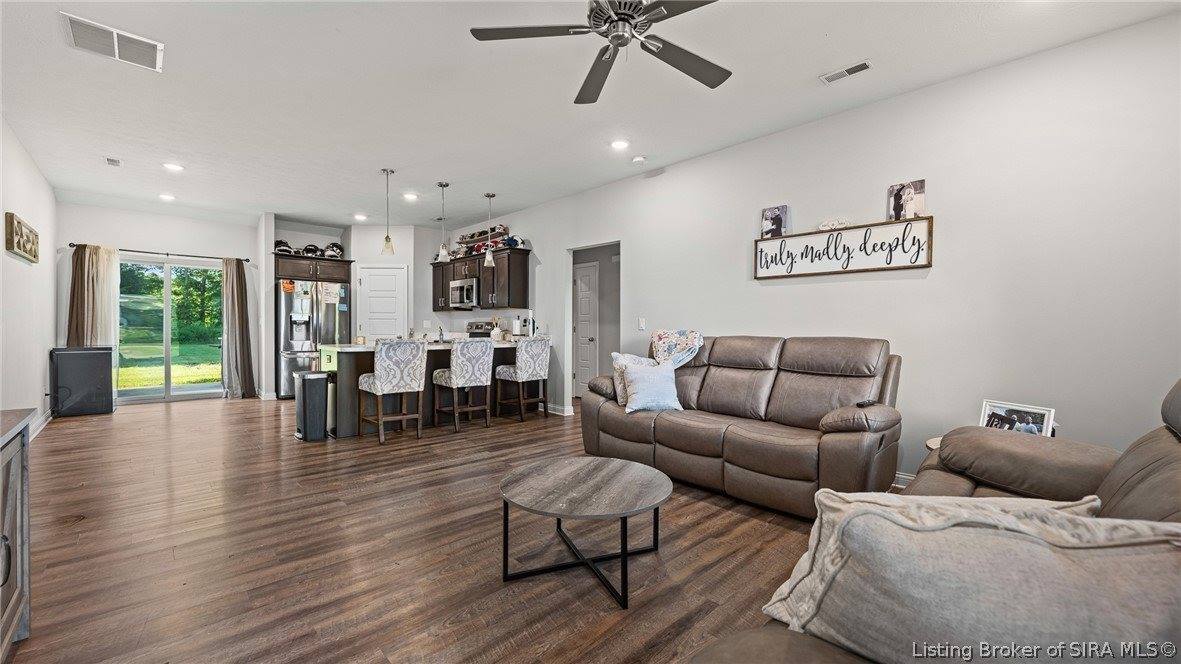 5715 Greenland Pass Drive, Memphis, IN 47143