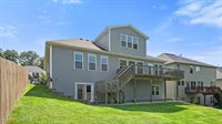 10226 Park Lake Dr, Louisville, KY 40229
