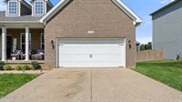 10226 Park Lake Dr, Louisville, KY 40229