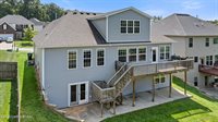 10226 Park Lake Dr, Louisville, KY 40229