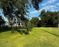 000 East Road, Cambridge, IL 61238
