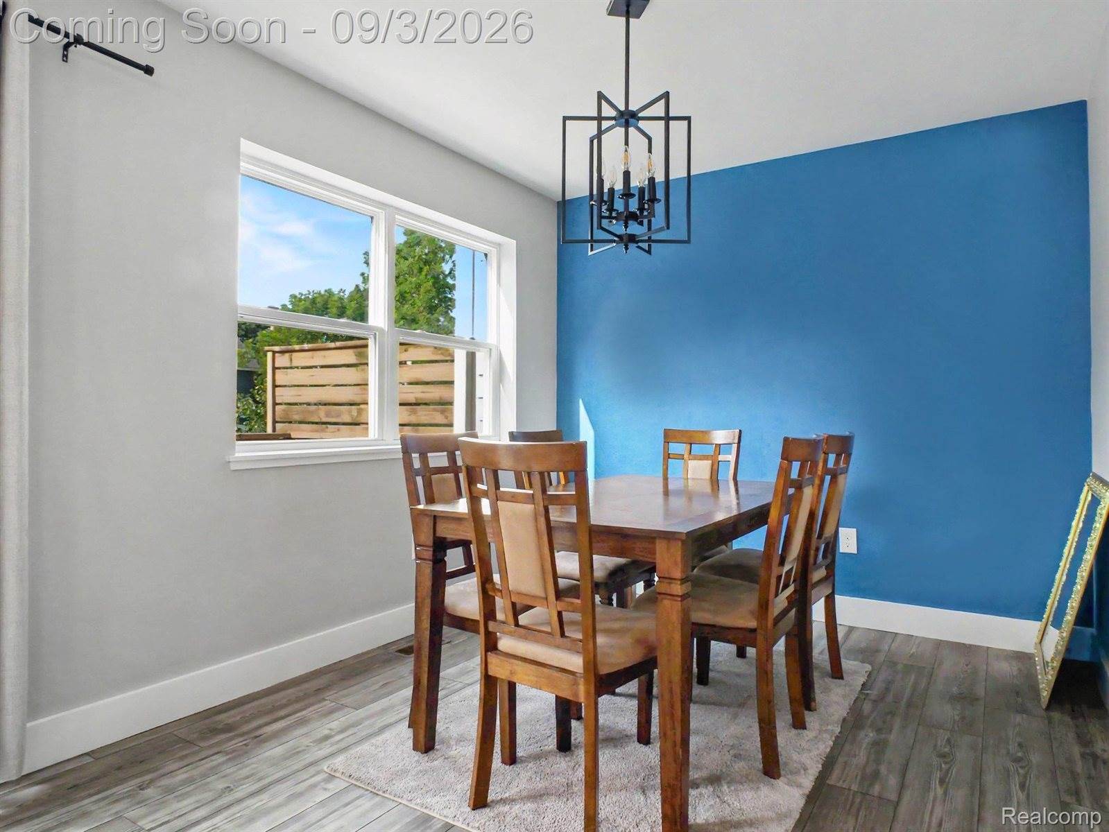 204 Oakwood Street, Holly Village, MI 48442