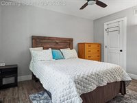 204 Oakwood Street, Holly Village, MI 48442
