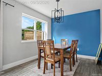 204 Oakwood Street, Holly Village, MI 48442