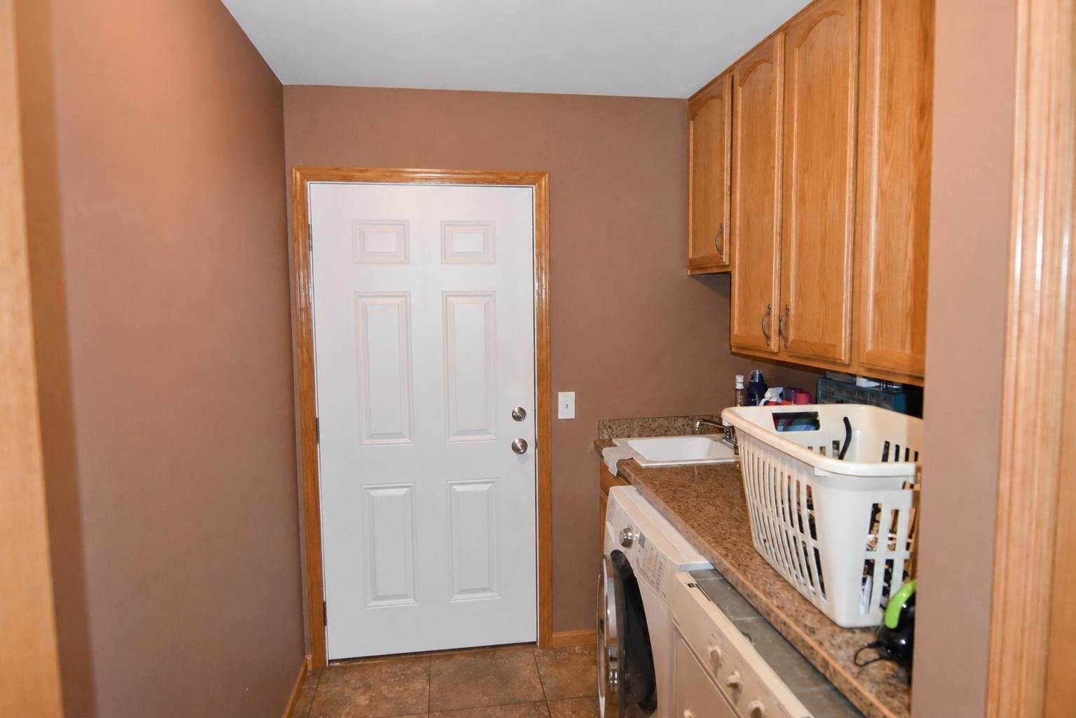 1816 Dondee Road, Madison, WI 53716