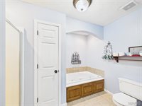 15455 Top Drive, Saint Robert, MO 65584