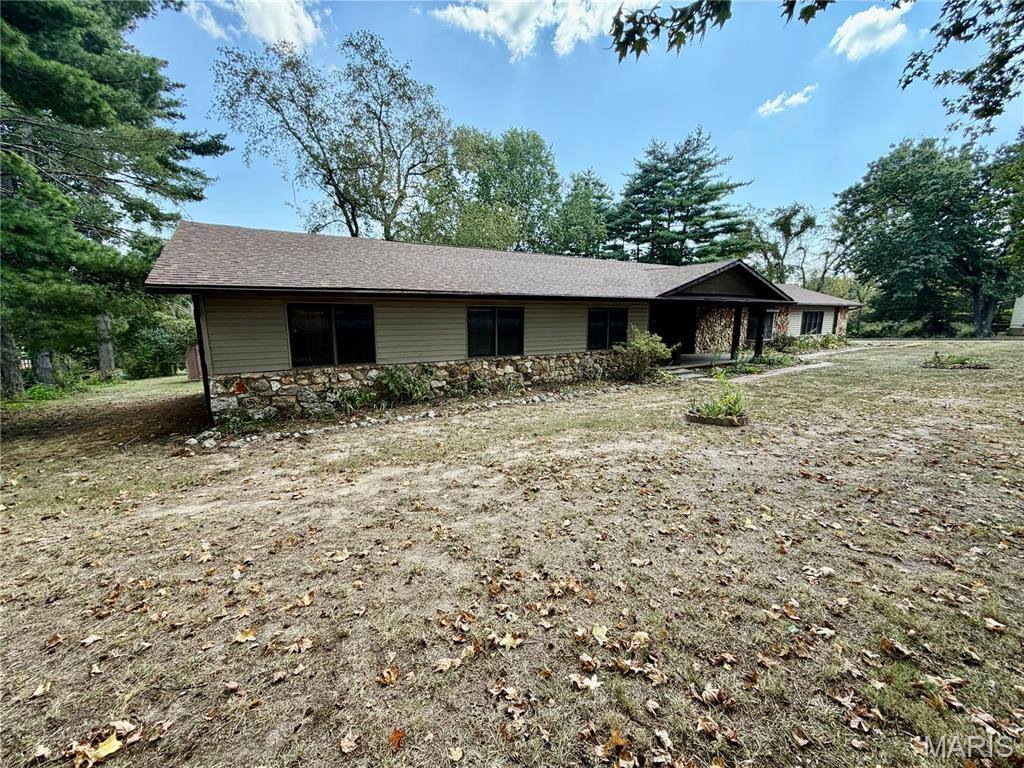 202 South Missouri Avenue, Salem, MO 65560